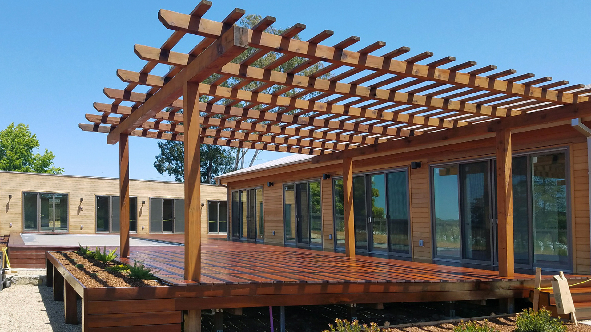 Concevoir des pergolas à Rennes en harmonie avec l&rsquo;architecture de votre maison