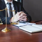Cabinet d’avocats à Nice – Rôle, missions et différences avec un avocat indépendant