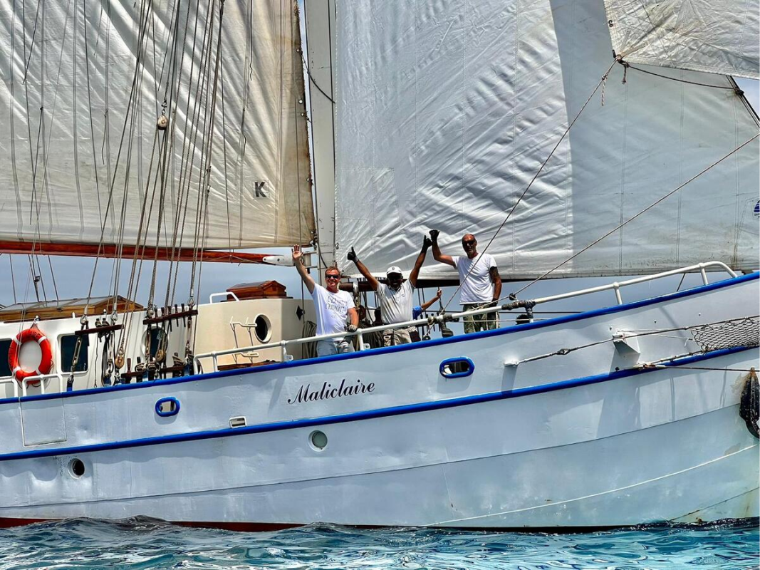 Location de bateau pour débutants : conseils pour une première expérience réussie à Saint-Tropez